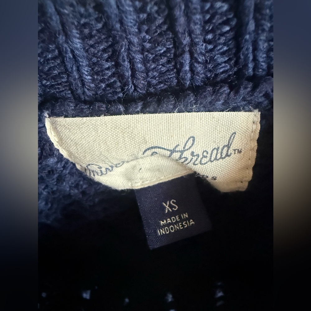 Universal Thread Cableknit Sweater - Picture 7 of 7